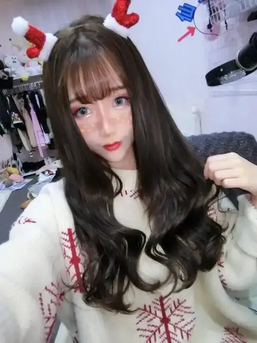 龙凤直播app用户心声画面展示